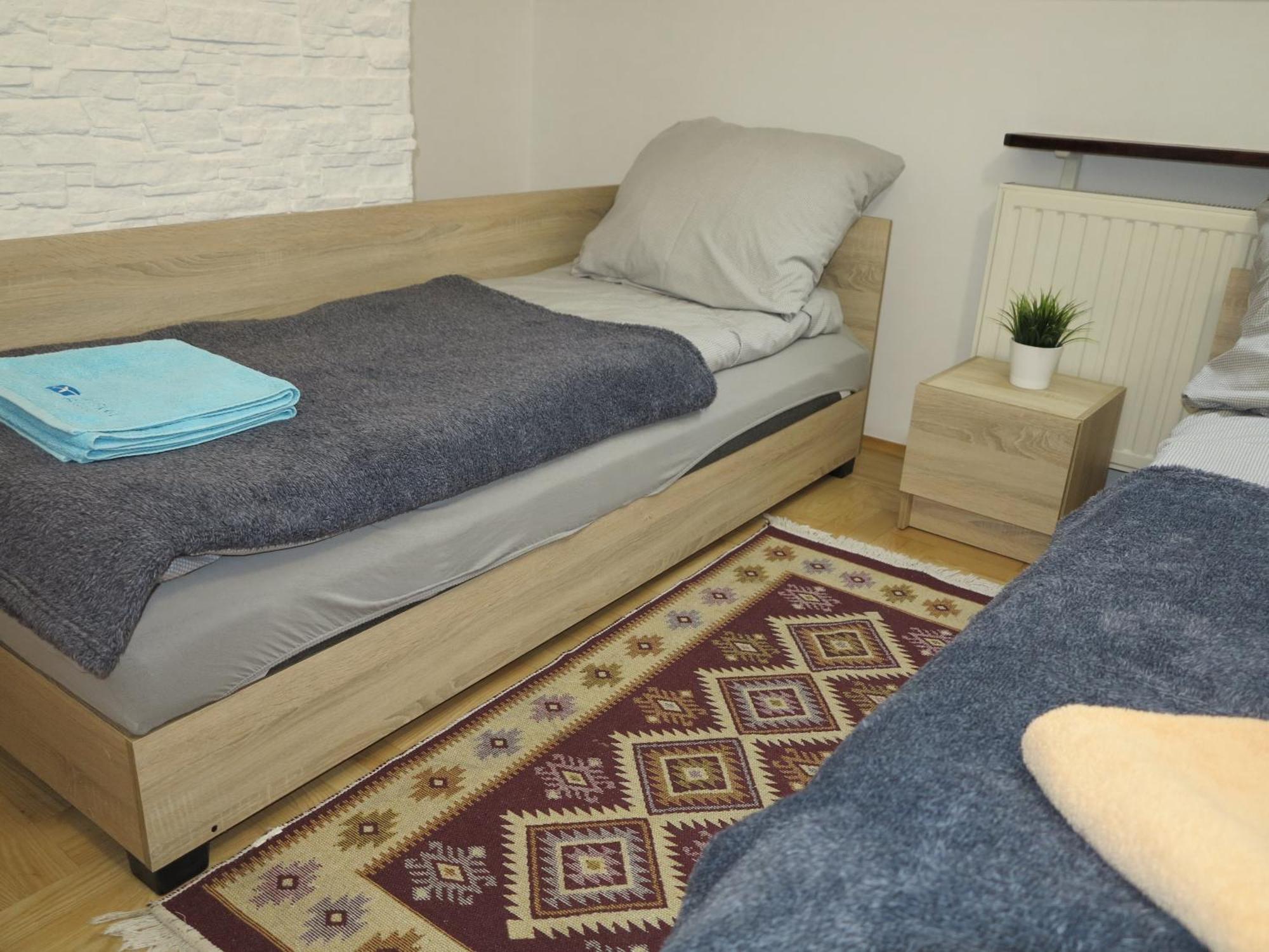 Aparthotel Airspot Balice à Cholerzyn Chambre photo